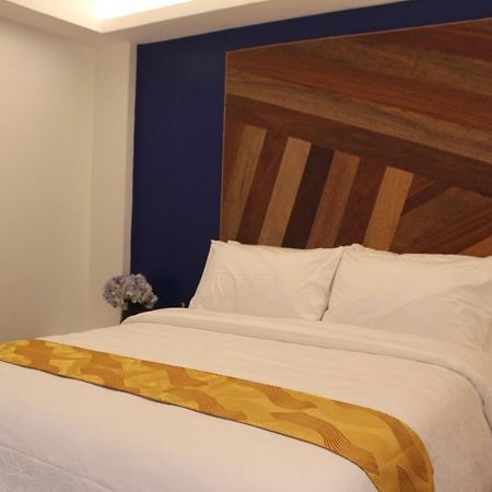 Oyo 609 G Executive Hotel And Spa Boracay Manoc-Manoc Exterior photo