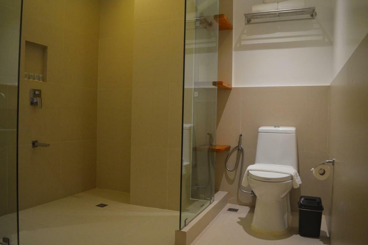 Oyo 609 G Executive Hotel And Spa Boracay Manoc-Manoc Exterior photo