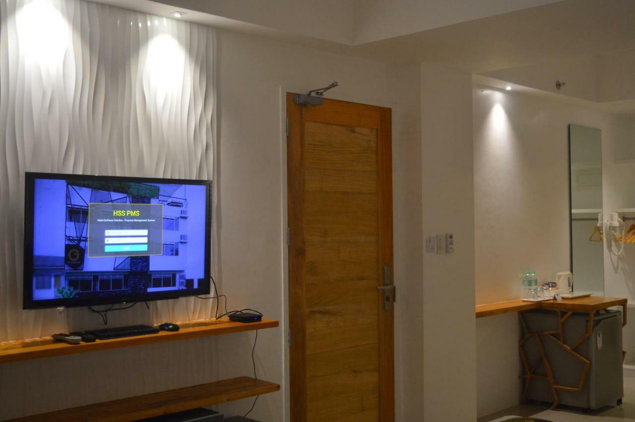 Oyo 609 G Executive Hotel And Spa Boracay Manoc-Manoc Exterior photo