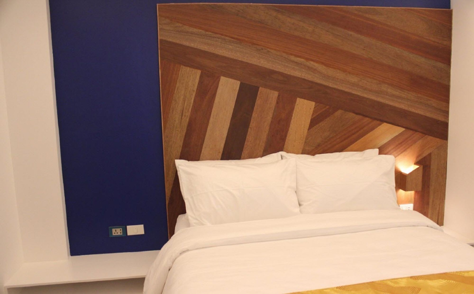 Oyo 609 G Executive Hotel And Spa Boracay Manoc-Manoc Exterior photo