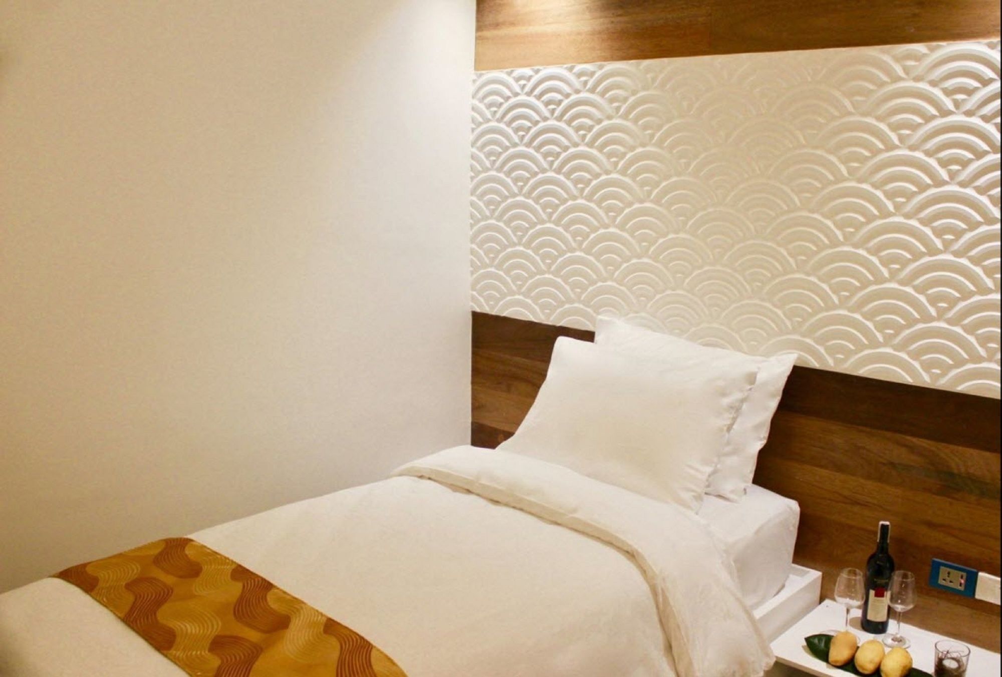 Oyo 609 G Executive Hotel And Spa Boracay Manoc-Manoc Exterior photo